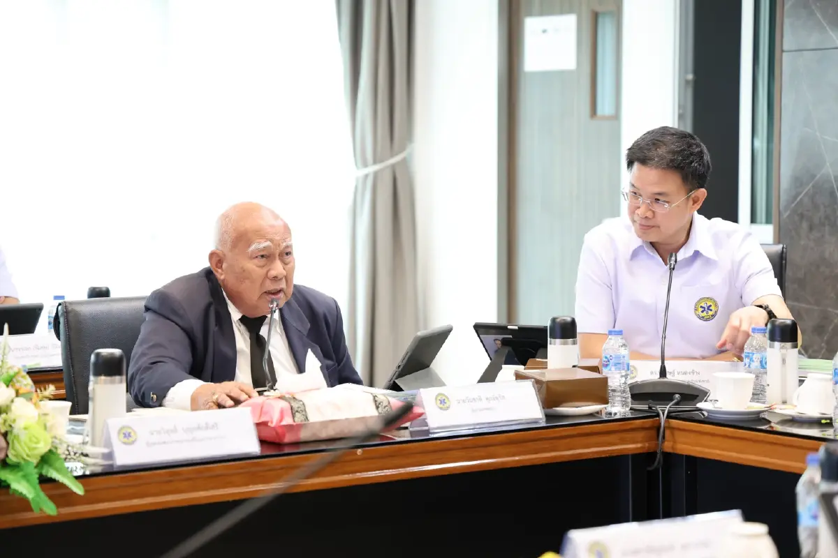 กพฉ. เดินหน้ายกระดับการแพทย์ฉุกเฉิน ปรับ พ.ร.บ.-จัดระเบียบรถพยาบาลเอกชน