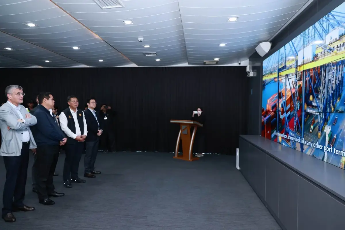 ลงทุน 2 หมื่นล้าน! ยุคใหม่โลจิสติกส์ไทย "สรรเพชญ" ชู AI-รถไร้คนขับ "ท่าเรืออัจฉริยะ" ท่าเรือแหลมฉบัง