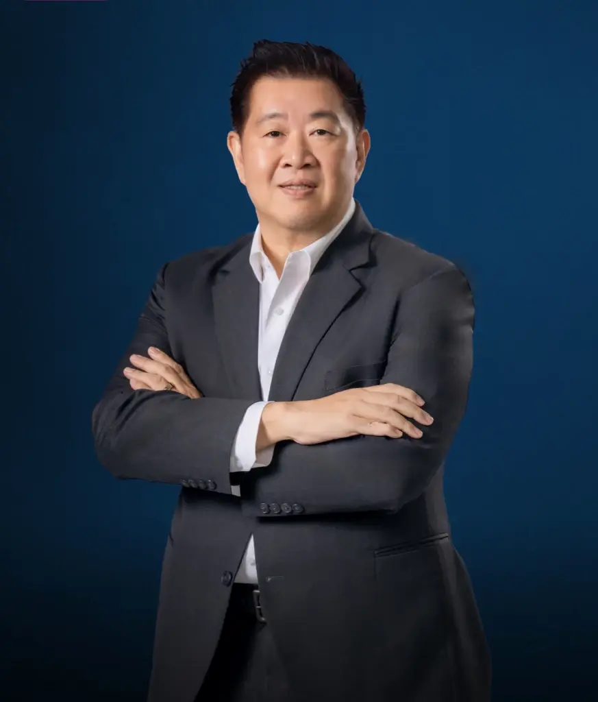 ทรงพล ชีวะปัญญาโรจน์ ผู้อำนวยการธนาคารออมสิน
