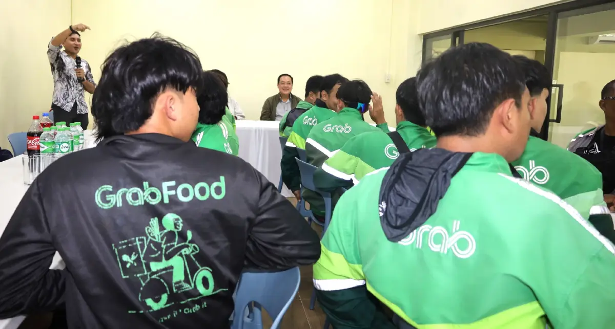 ทวีฟังเสียงไรเดอร์สงขลา ลั่นล้างระบบจ้างงานเทียม-ผูกขาด