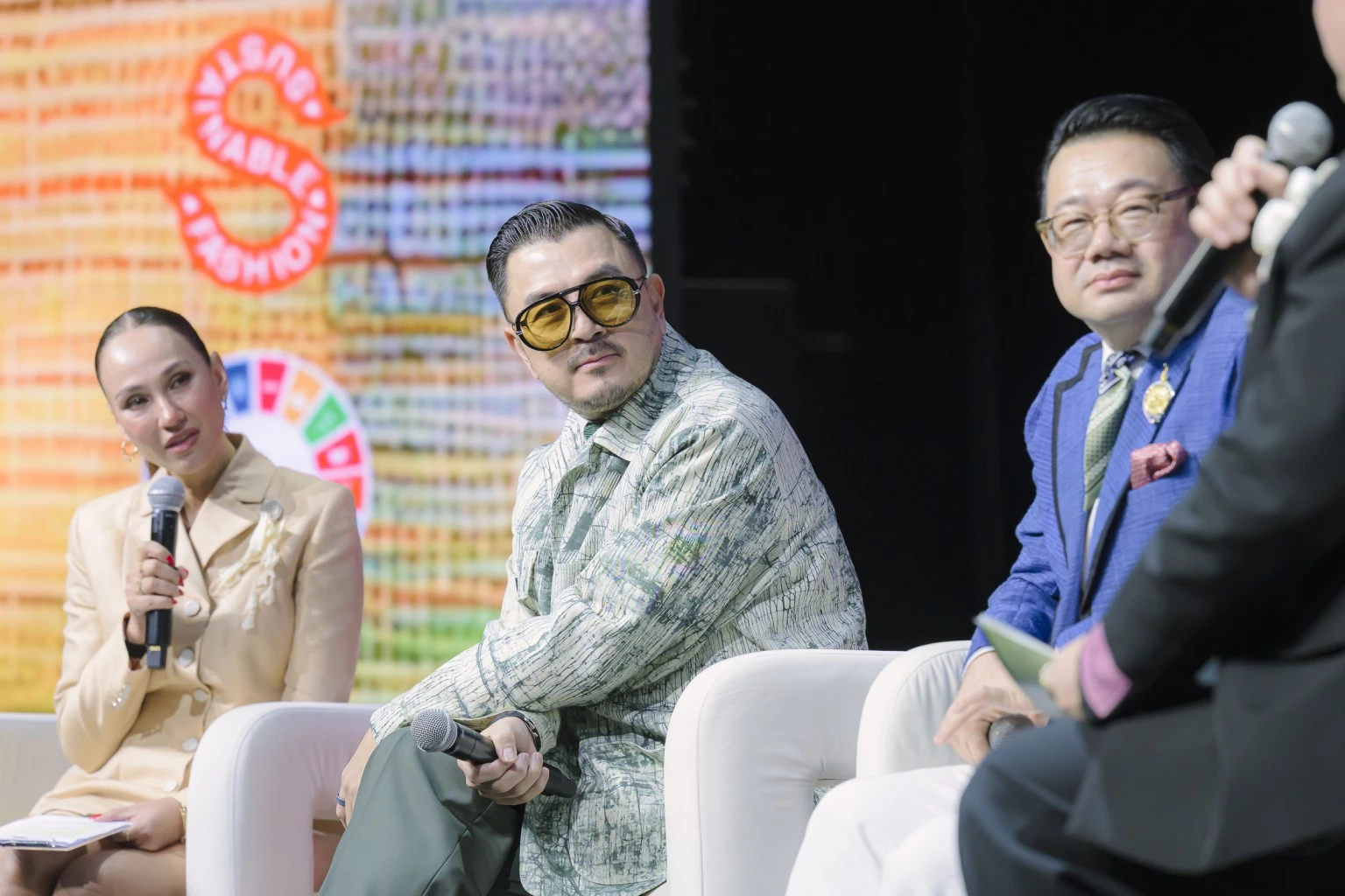 image-gallery
