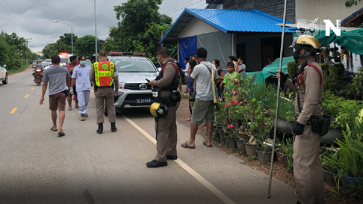 ออกไประงับเหตุชายเมายาคลุ้มคลั่งตำรวจบาดเจ็บถูกมีดฟันศีรษะ