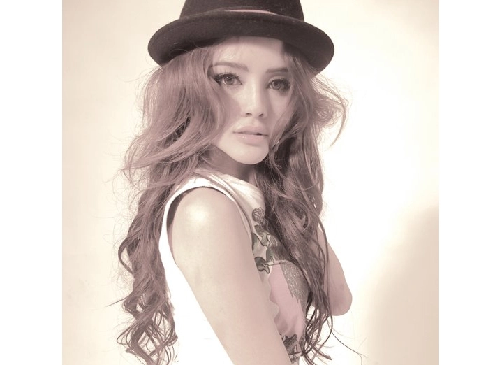 "เจ ไพลิน พิจิตรอำพล" อดีตนางเอกชื่อดังยุค 90 เสียชีวิต "เจ ไพลิน พิจิตรอำพล" อดีตนางเอกชื่อดังยุค 90 เสียชีวิต