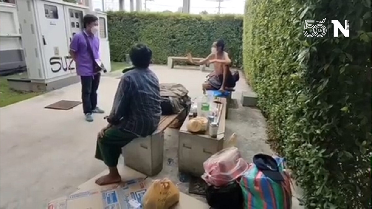 ลุงป้ารันทด ตกงานเดินทางข้ามจังหวัดไม่ได้ นอนปั๊มรอกลับบ้านเกิด ลุงป้ารันทด ตกงานเดินทางข้ามจังหวัดไม่ได้ นอนปั๊มรอกลับบ้านเกิด