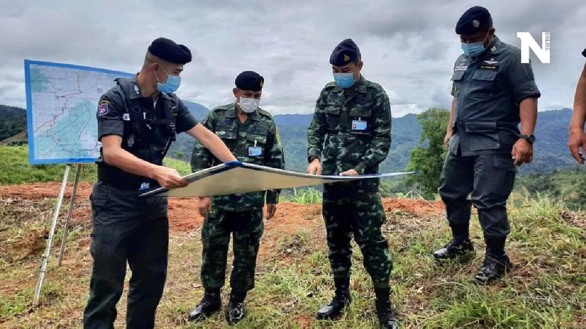 นายกฯ สั่ง ทหาร-ตำรวจ เข้มงวดสถานการณ์ชายแดน หลังผู้ป่วยโควิดพุ่ง นายกฯ สั่ง ทหาร-ตำรวจ เข้มงวดสถานการณ์ชายแดน หลังผู้ป่วยโควิดพุ่ง