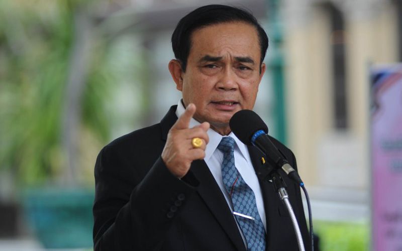 นายกฯ เรียกประชุม ศบค.ชุดใหญ่พรุ่งนี้จับตาขยายล็อกดาวน์