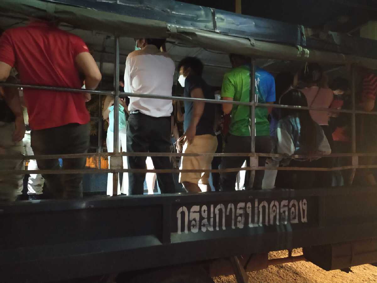 จับร้าน-นักดื่ม20รายฝืนคำสั่งเปิดเกินเวลาส่งดำเนินคดี