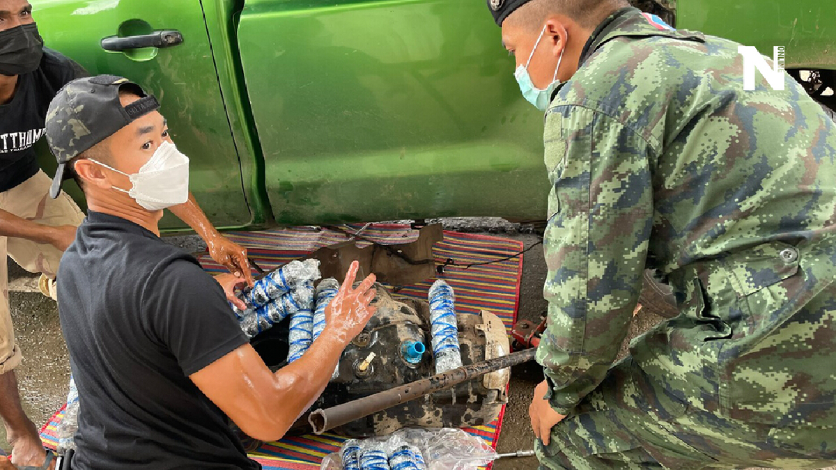 สนธิกำลังจับกุมยาบ้า 144,000 เม็ด ซุกซ่อนในถังน้ำมันรถยนต์ สนธิกำลังจับกุมยาบ้า 144,000 เม็ด ซุกซ่อนในถังน้ำมันรถยนต์
