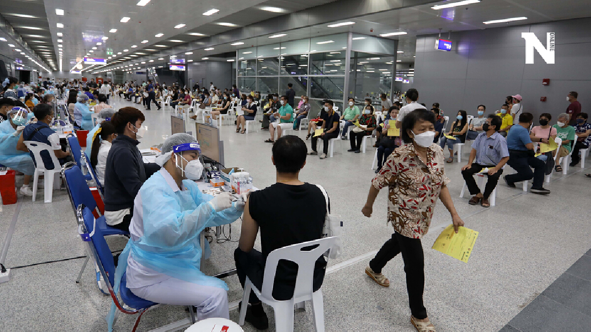 ศูนย์ฉีดวัคซีนบางซื่อเตรียมเปิดให้ลงทะเบียนผ่านมือถืออายุ 18 ขึ้นไป ศูนย์ฉีดวัคซีนบางซื่อเตรียมเปิดให้ลงทะเบียนผ่านมือถืออายุ 18 ขึ้นไป
