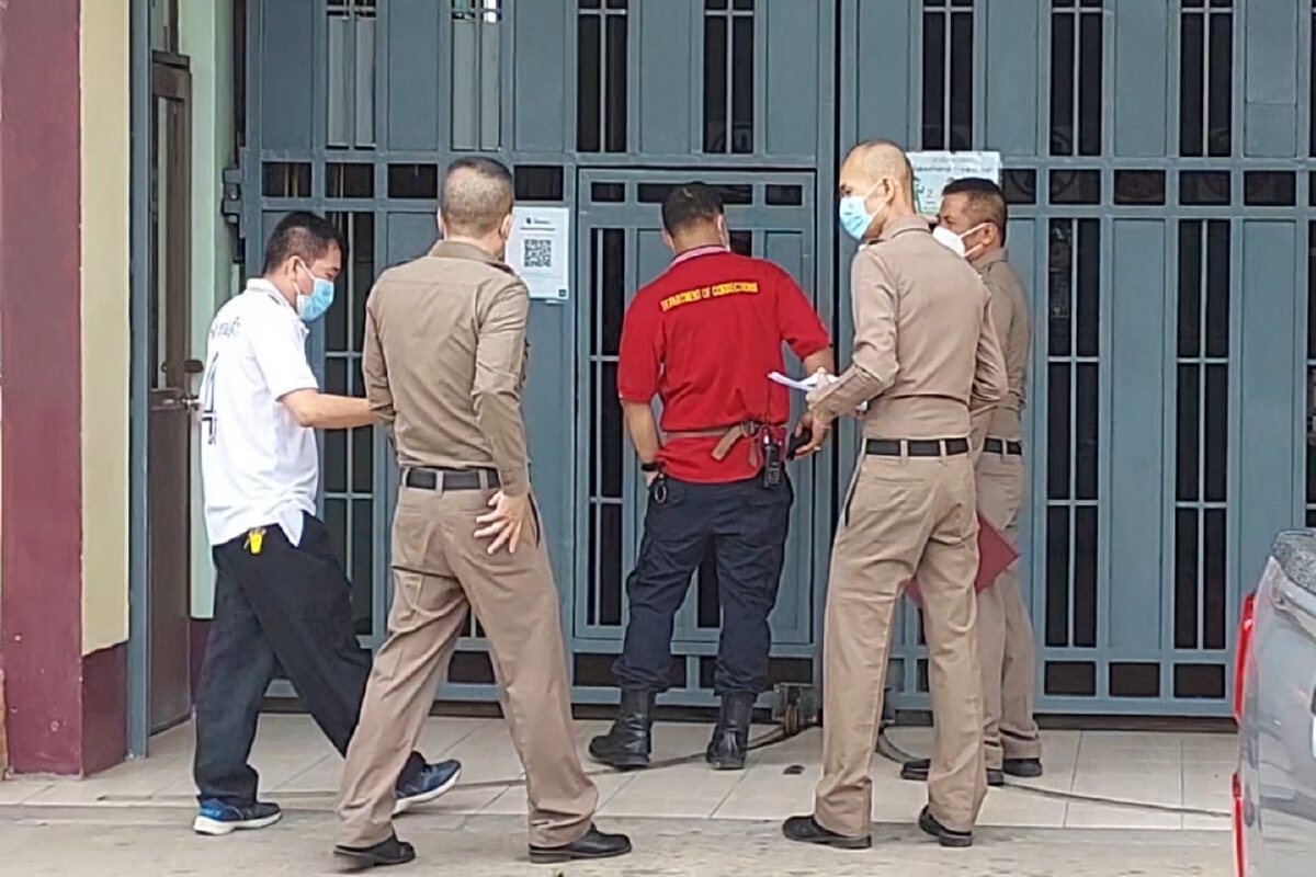 จัดชุดไล่ล่าอีก 3 นักโทษ ใช้ผ้าห่มโรยตัวข้ามกำแพงแหกคุก ตั้งค่าหัว1แสนบาท