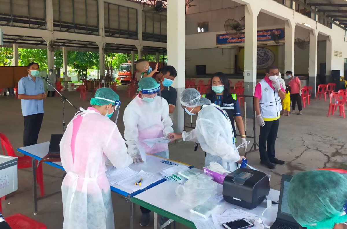 รพ.ขอนแก่นจัดทัพรีเฟอร์รับคลัสเตอร์เด็กเล็กและครู  68 คนติดโควิด