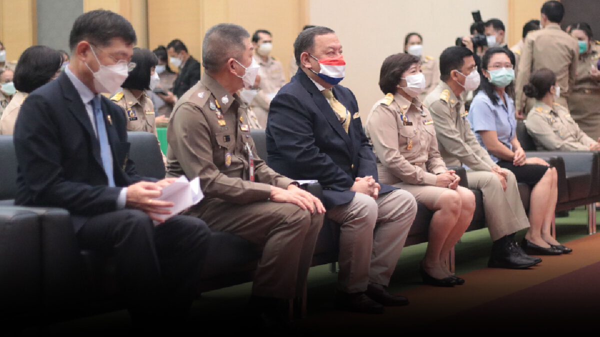 พม.จับมือทุกกระทรวงร่วมมือป้องกันเด็กถูกแสวงหาประโยชน์ พม.จับมือทุกกระทรวงร่วมมือป้องกันเด็กถูกแสวงหาประโยชน์