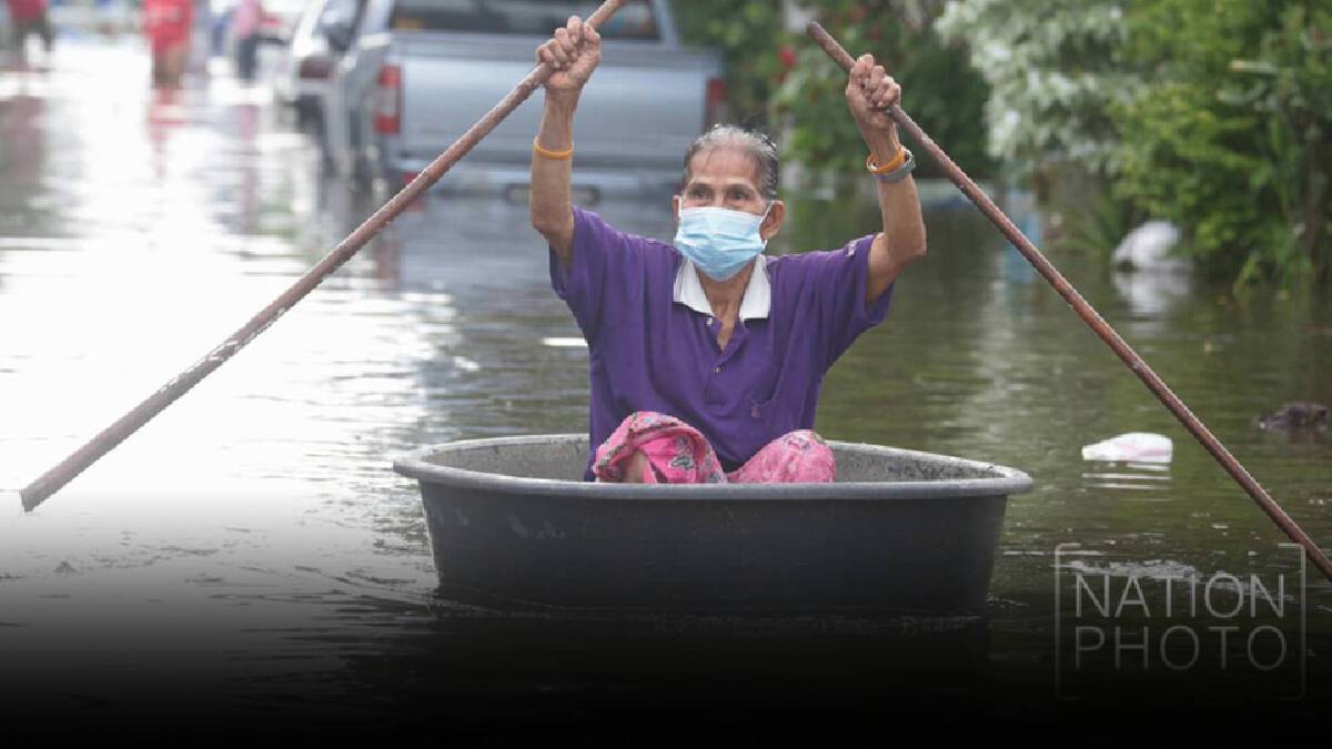 ประมวลภาพ น้ำท่วมย่านนิคมอุตสาหกรรมบางปู