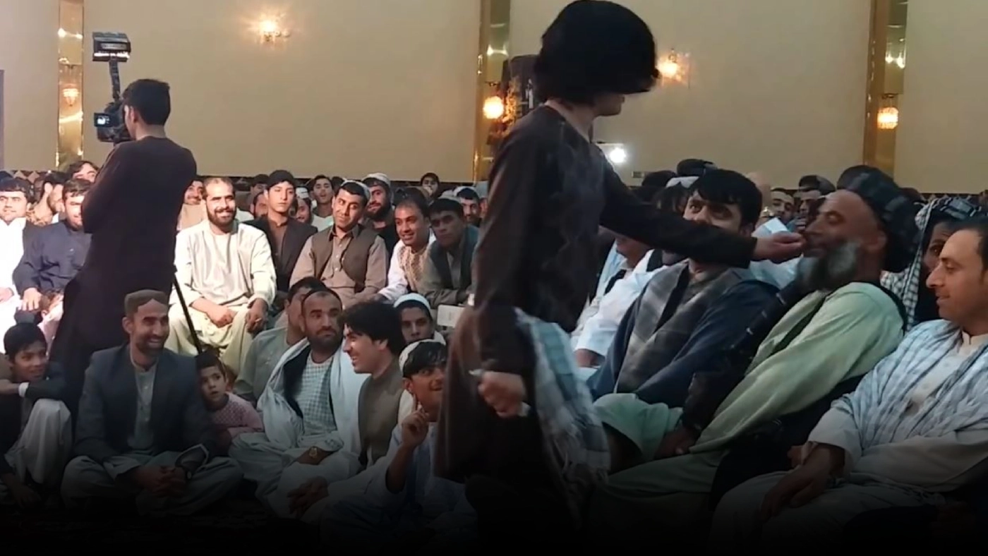 จับตาตาลีบันกวาดล้างธุรกิจเด็กชายอัฟกันเต้นโชว์แฝงขายบริการ