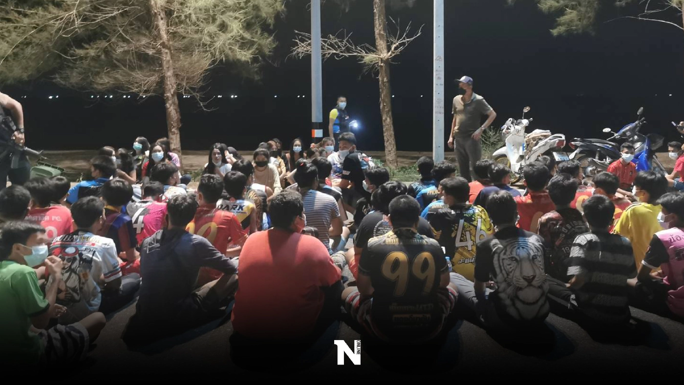 บุกจับปาร์ตี้ริมทะเล รวบนักดื่ม 61 คนฝ่าฝืน พรก.ฉุกเฉิน