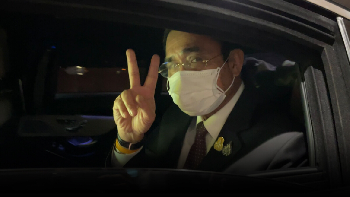 นายกฯ ไม่โกรธฝ่ายค้านใช้คำแรง โยน ปชช.ตัดสินใจ นายกฯ ไม่โกรธฝ่ายค้านใช้คำแรง โยน ปชช.ตัดสินใจ