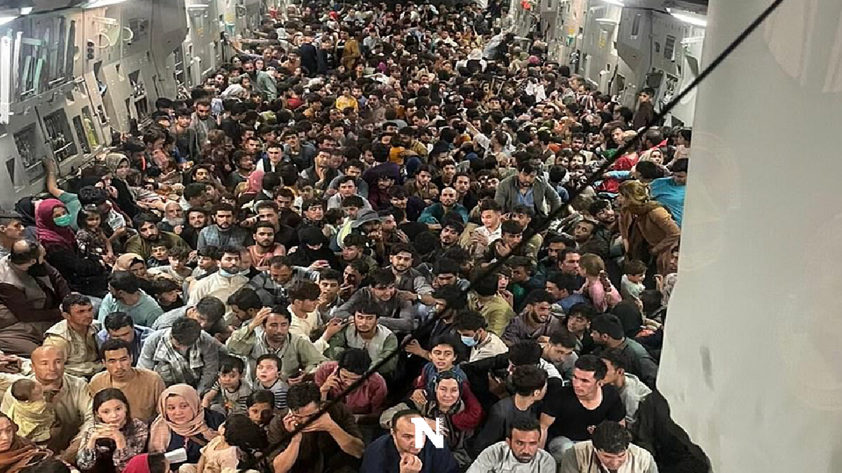 เผยสภาพเที่ยวบินผู้ลี้ภัยอัฟกานิสถาน จากที่รับได้ 150 จำเป็นต้องรับ 650 เผยสภาพเที่ยวบินผู้ลี้ภัยอัฟกานิสถาน จากที่รับได้ 150 จำเป็นต้องรับ 650