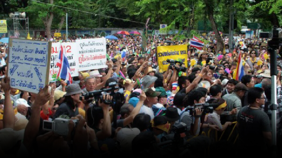 ศาลสั่งคุก 8 เดือน “แกนนำพันธมิตรฯ” เหตุ”ชุมนุมดาวกระจายไล่รัฐบาลสมัคร”