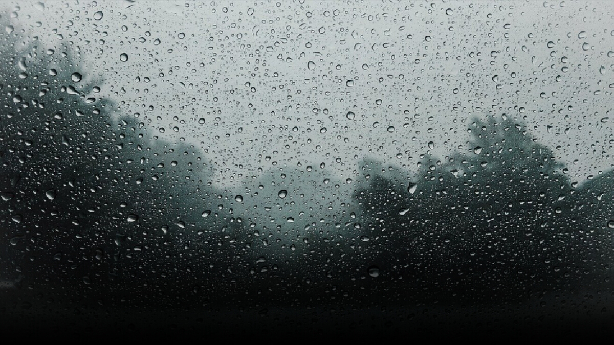 อุตุฯ เผย ฝนยังคงตกหนักต่อเนื่องทั่วทุกภาค เว้นภาคใต้ปริมาณฝนปานกลาง