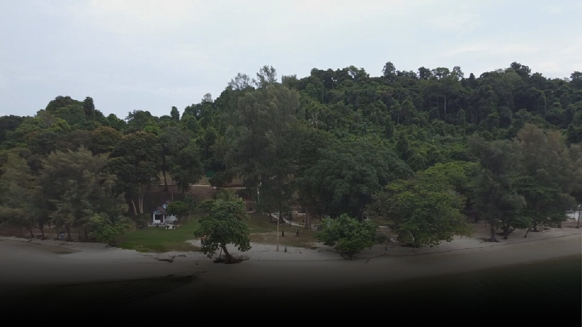 งามล้ำภาพมุมสูงเกาะละวะใหญ่ หาดสวย ทะเลใส เพชรเม็ดงามในอ่าวพังงา งามล้ำภาพมุมสูงเกาะละวะใหญ่ หาดสวย ทะเลใส เพชรเม็ดงามในอ่าวพังงา