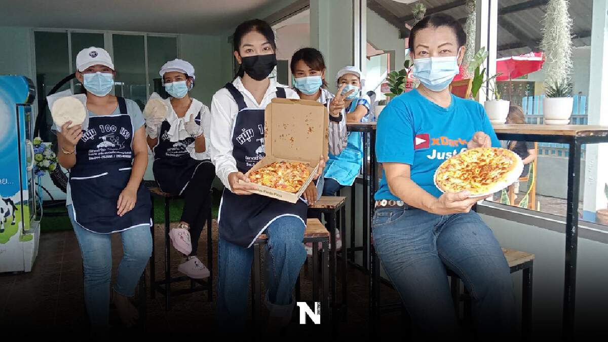 ไอเดียเจ๋ง โรงเรียนโคราชพาครูทำพิซซ่าหลังสอนออนไลน์ช่วงโควิด19 ไอเดียเจ๋ง โรงเรียนโคราชพาครูทำพิซซ่าหลังสอนออนไลน์ช่วงโควิด19