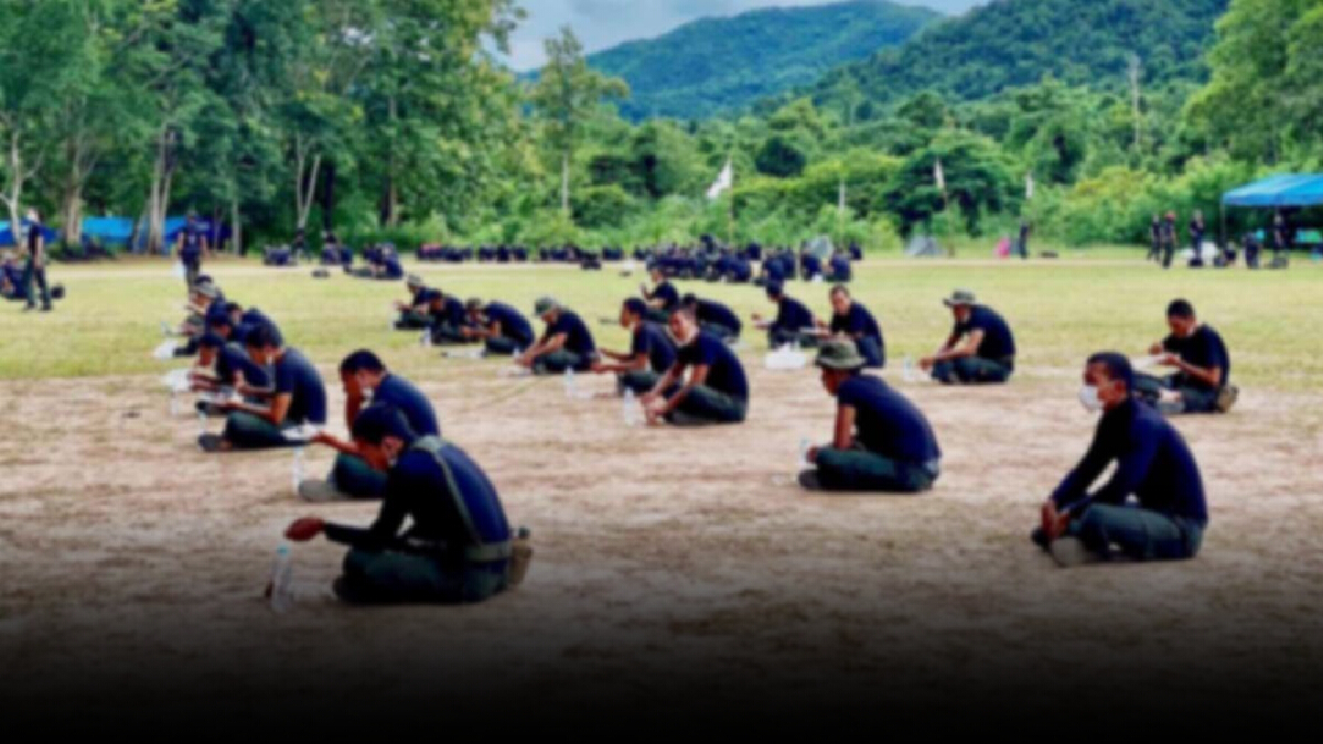 อึ้ง!ตร.นายสิบจบใหม่ ติดโควิด 335 นาย ในค่ายฝึกที่ประจวบฯ