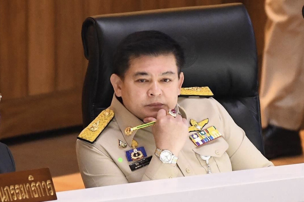 ”สิระ” เย้ย ”ม็อบ” ถึงจุดตกต่ำเป็นแค่ ”ม็อบจัดจ้าง”