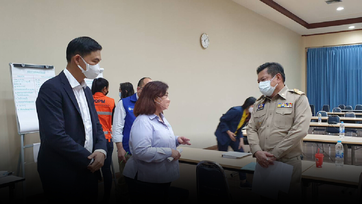ผู้ว่าฯสมุทรปราการคาดสถานการณ์น้ำท่วมกลับสู่ภาวะปกติภายใน 24 ชม. ผู้ว่าฯสมุทรปราการคาดสถานการณ์น้ำท่วมกลับสู่ภาวะปกติภายใน 24 ชม.