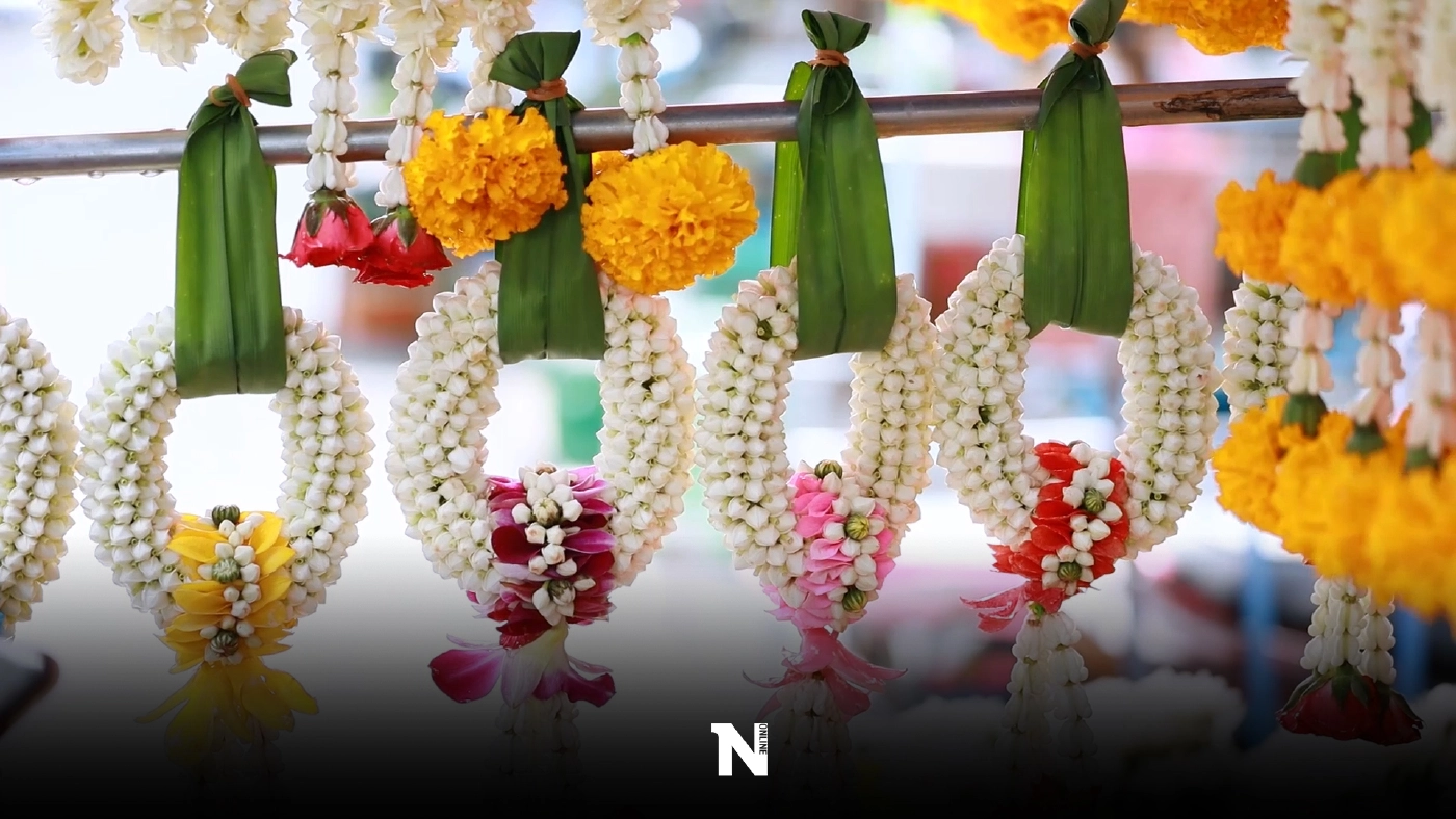 แม่ค้ากิมหยงโอด ยอดขายตกราคาดอกมะลิพุ่งต้อนรับวันแม่ แม่ค้ากิมหยงโอด ยอดขายตกราคาดอกมะลิพุ่งต้อนรับวันแม่