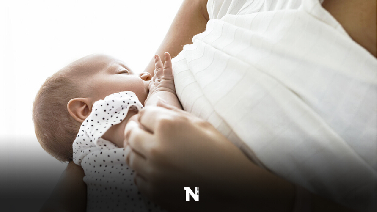 นมแม่ เทียบวัคซีนช่วยลูกน้อยรอดโควิด นมแม่ เทียบวัคซีนช่วยลูกน้อยรอดโควิด
