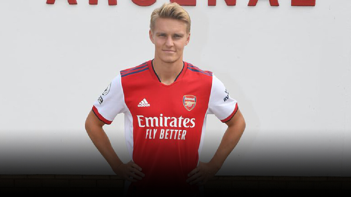 อาร์เซน่อลเปิดตัว "โอเดการ์ด" ร่วมทัพอย่างเป็นทางการ