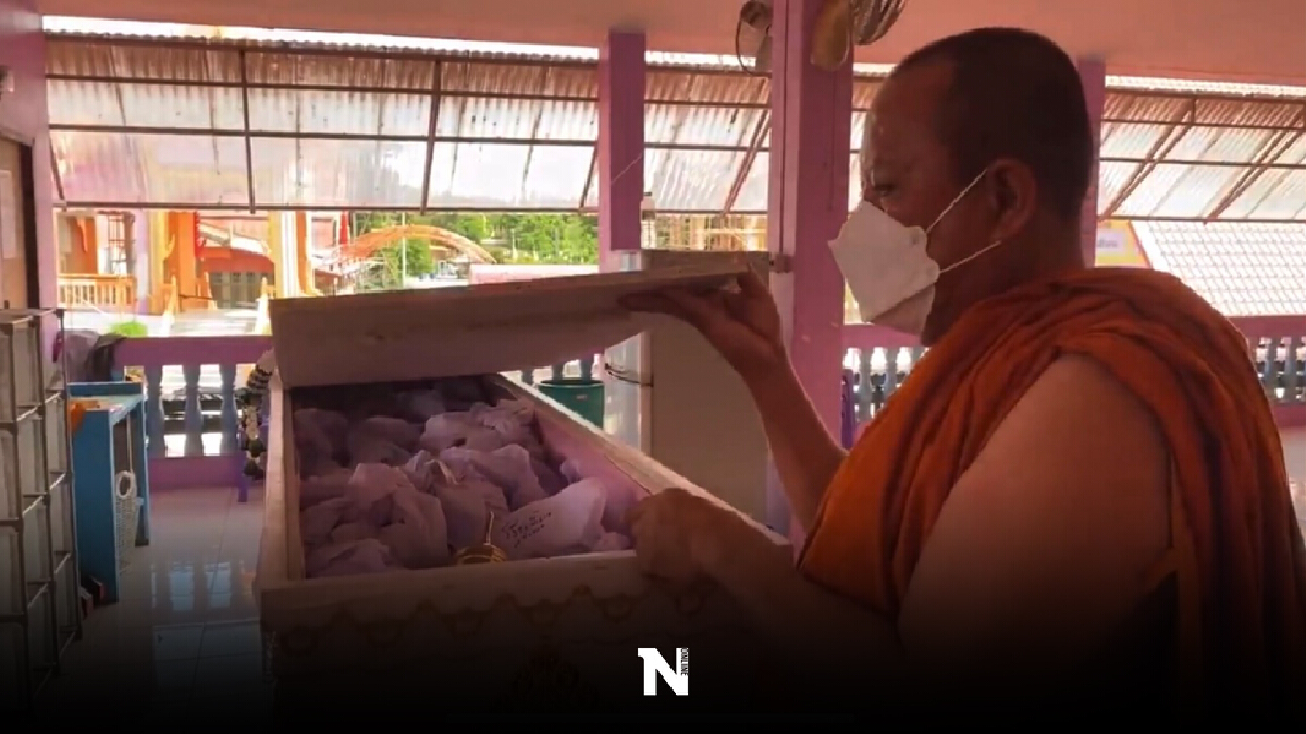 วัดบางม่วง ทำบุญ 100 วัน "ศพโควิด" 166 ราย วัดบางม่วง ทำบุญ 100 วัน "ศพโควิด" 166 ราย