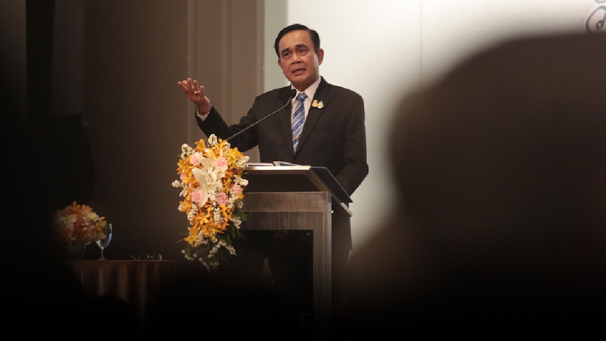 “บิ๊กตู่”ถกช่วย SMEs รับผลกระทบโควิดหลังครม.ให้ EXIM Bank ปล่อยกู้ 4 พันล้าน “บิ๊กตู่”ถกช่วย SMEs รับผลกระทบโควิดหลังครม.ให้ EXIM Bank ปล่อยกู้ 4 พันล้าน