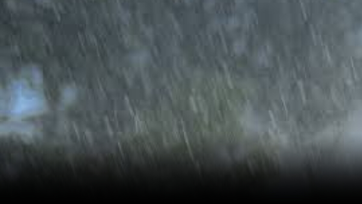 อุตุฯ เผย กลาง-ออก ฝนยังหนัก รวมกทม.และปริมณฑล ระวังน้ำท่วมฉับพลัน