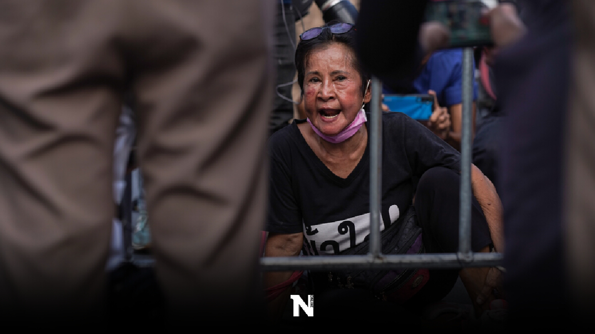 ทนายเผย “ป้าเป้า” โดน 2 ข้อหาหนักหลังถูกจับร่วมม็อบ 11 สิงหาฯ ทนายเผย “ป้าเป้า” โดน 2 ข้อหาหนักหลังถูกจับร่วมม็อบ 11 สิงหาฯ