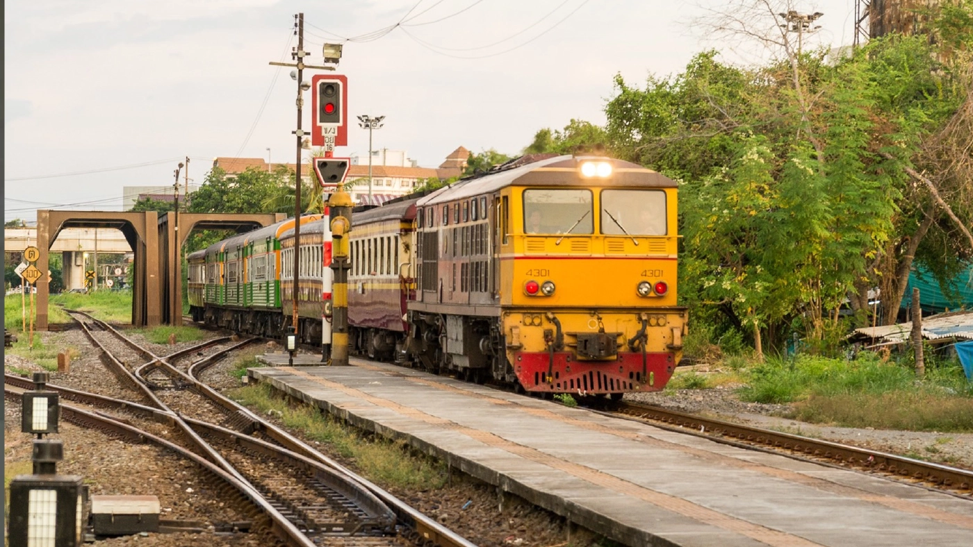การรถไฟฯ เปิดเดินรถเพิ่ม 18 ขบวน รองรับการเดินทาง