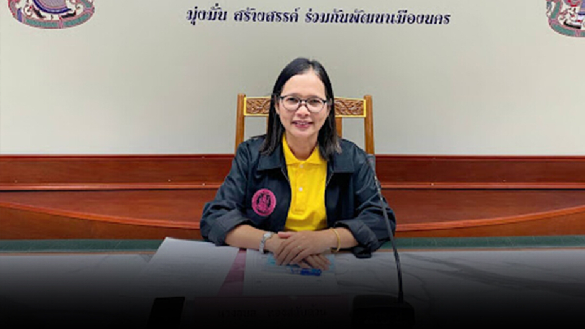 พม.เมืองคอน รุดช่วย ด.ญ.วัย 12 ติดโควิด-19 ยกบ้าน ล่าสุดแม่เพิ่งเสียชีวิต
