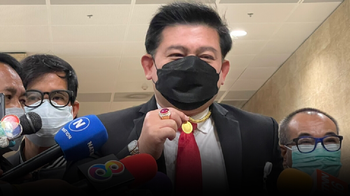 “สิระ”แขวน ”หลวงพ่อป้อม” หนุนโหวต ”บิ๊กตู่” อยู่ยาว “สิระ”แขวน ”หลวงพ่อป้อม” หนุนโหวต ”บิ๊กตู่” อยู่ยาว