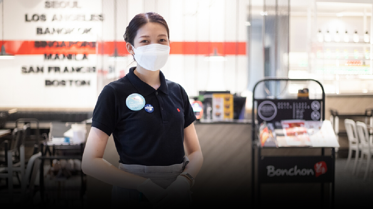 ศูนย์การค้าดังโคราช เปิดวันแรกสุดคึกคัก หลังปรับมาตรการป้องกันโควิด ศูนย์การค้าดังโคราช เปิดวันแรกสุดคึกคัก หลังปรับมาตรการป้องกันโควิด