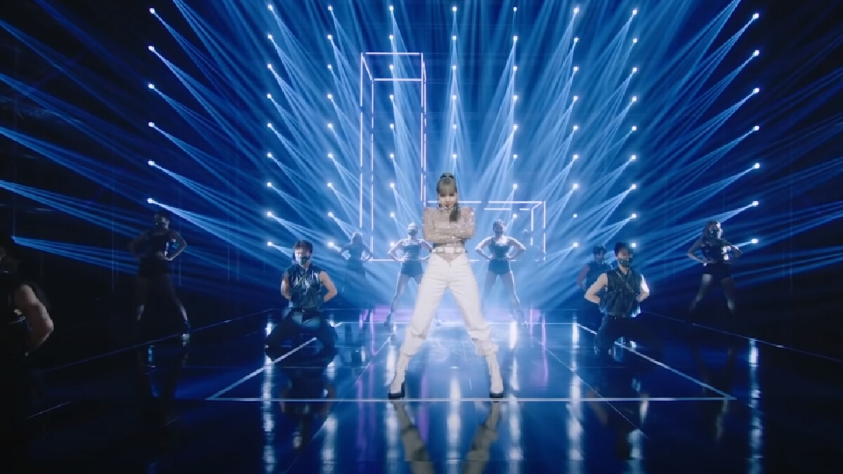 สานฝันเด็กไทยไปเกาหลี ! “ลิซ่า” เตรียมเปิดรร. เต้น K-POP ที่บุรีรัมย์ สานฝันเด็กไทยไปเกาหลี ! “ลิซ่า” เตรียมเปิดรร. เต้น K-POP ที่บุรีรัมย์