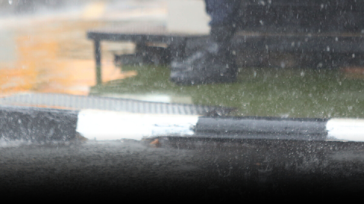 อุตุฯ เผย  ยังอยู่ในอิทธิพลร่องมรสุม ทำให้ยังคงมีฝนตกต่อเนื่องทั่วทุกภาค
