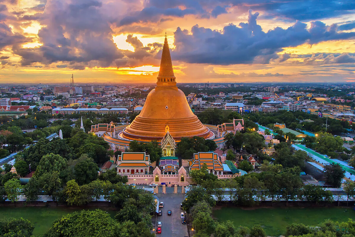 "อนุชา" เผยวิศวกรเตือนน้ำท่วมขังเสี่ยงทำให้พระปฐมเจดีย์ทรุดตัว