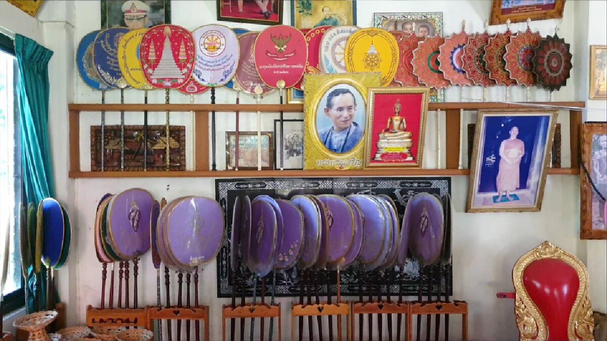 สุดทึ่ง! พระนักอนุรักษ์ “ตาลปัตร-พัดยศ” สุดทึ่ง! พระนักอนุรักษ์ “ตาลปัตร-พัดยศ”
