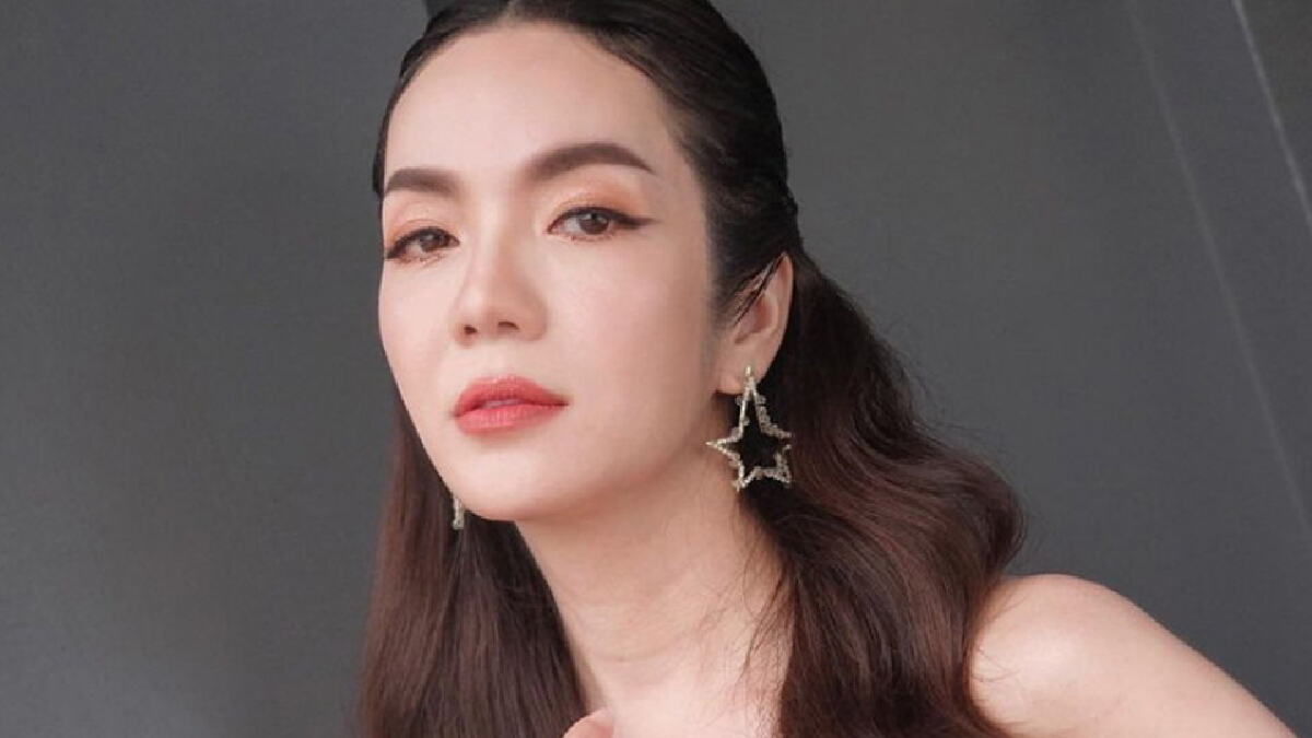 “อ๋อม สกาวใจ” เปิดแชทแฉโดนเกรียนคีย์บอร์ดขู่ฆ่า “อ๋อม สกาวใจ” เปิดแชทแฉโดนเกรียนคีย์บอร์ดขู่ฆ่า