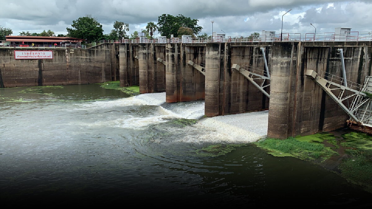 ศรีสะเกษ เปิดประตูเขื่อนราษีไศล รองรับพายุโกนเซิน