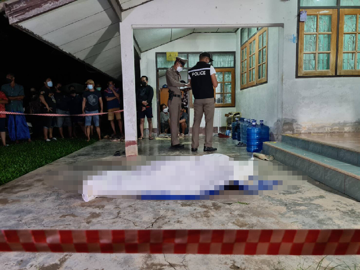 คนร้ายลอบยิงหนุ่มเลี้ยงวัวชนดับหน้าบ้าน คนร้ายลอบยิงหนุ่มเลี้ยงวัวชนดับหน้าบ้าน