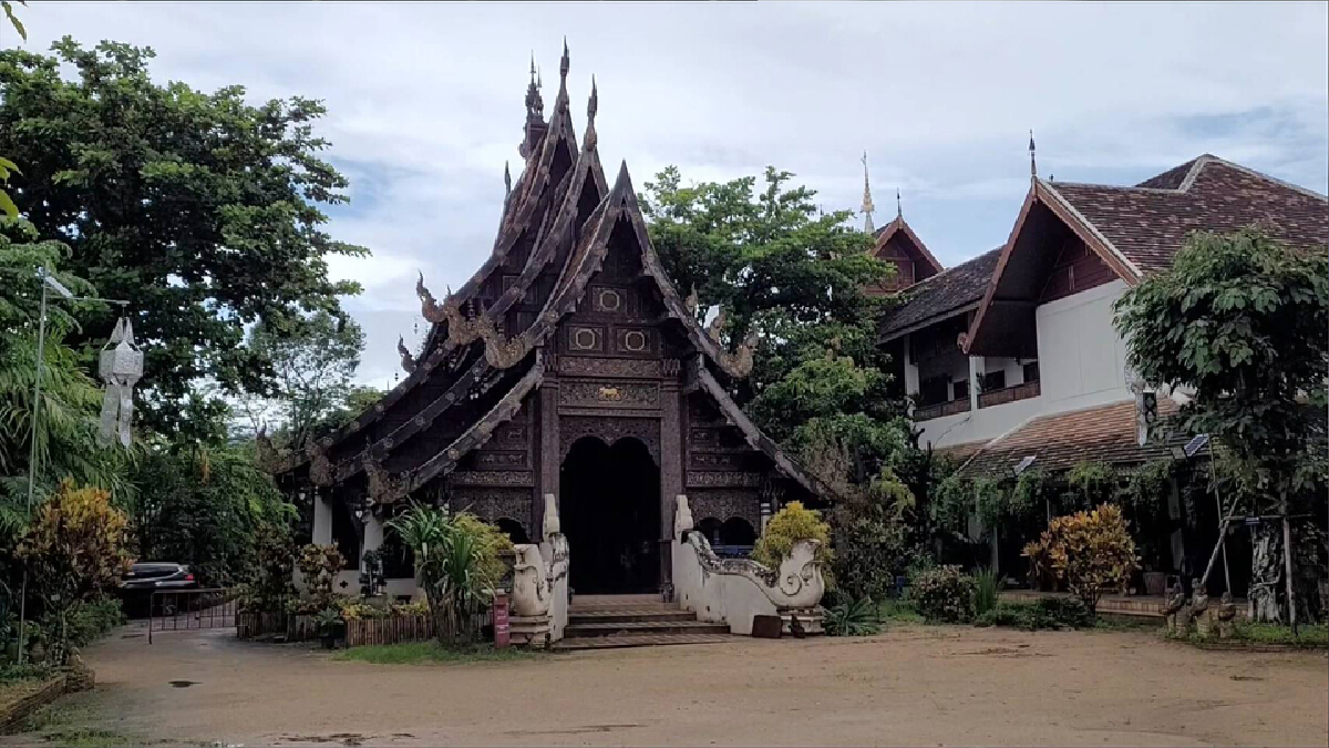 ไร้เงา "ครูบาตั้ว" ลงนะหน้าทอง-เหน็บใช้ผ้าเหลืองหากิน ไร้เงา "ครูบาตั้ว" ลงนะหน้าทอง-เหน็บใช้ผ้าเหลืองหากิน