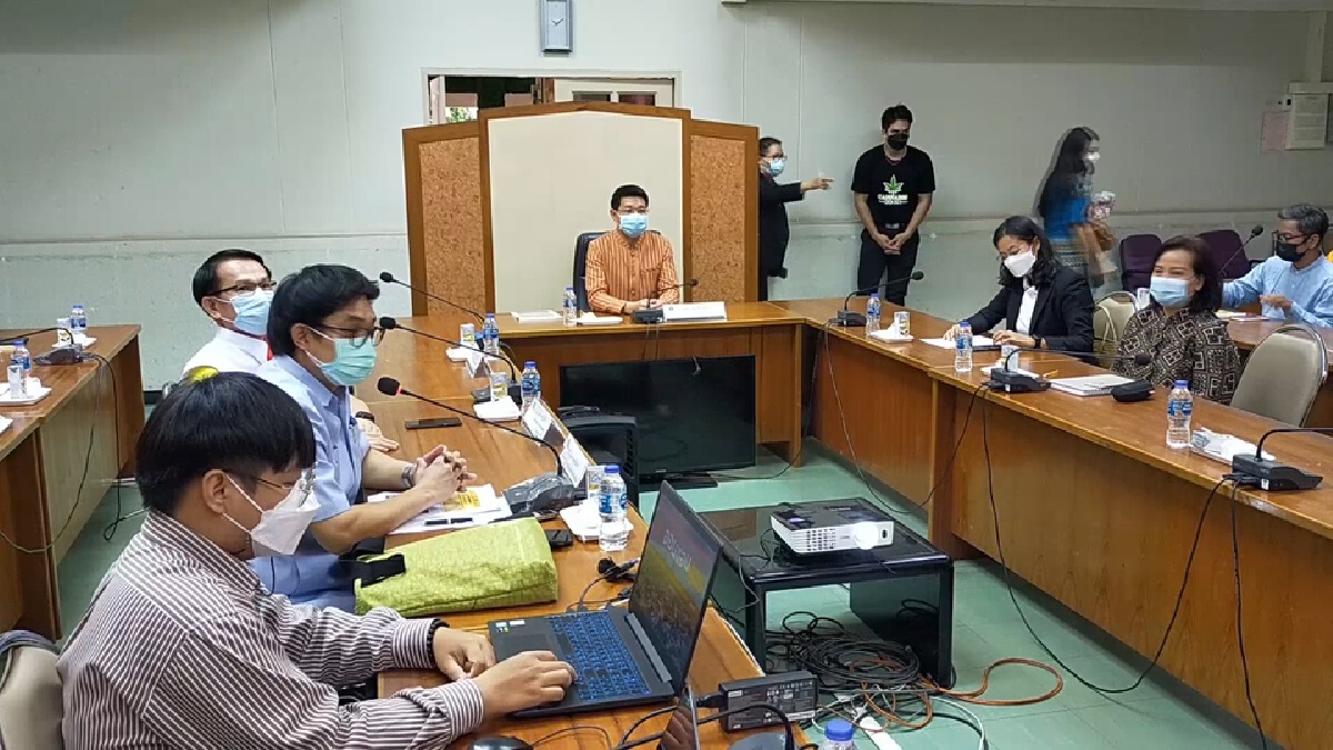 อุดรพลัสโมเดลจ่อเปิดเมือง1พ.ย.นี้ชวนเขยฝรั่งเยี่ยมพ่อตาแม่ยาย
