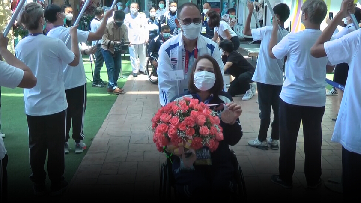ภูเก็ตต้อนรับฮีโร่วีลแชร์ฟันดาบ “สายสุนีย์ จ๊ะนะ"
