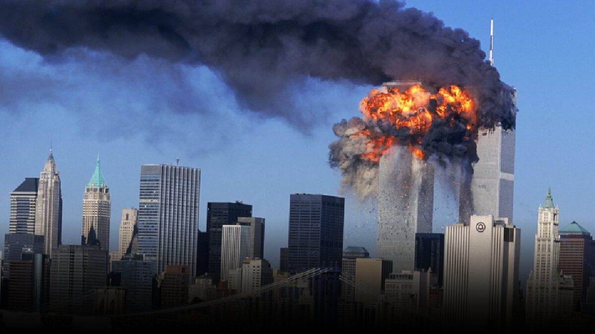 เพจดังย้อนรำลึกครบรอบ 20 ปี "เหตุการณ์ 9/11" ก่อการร้ายในสหรัฐ